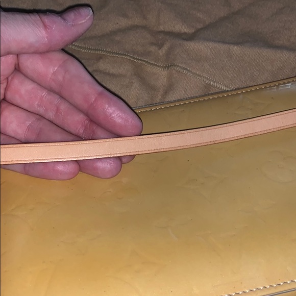 Louis Vuitton wristlet - Picture 4 of 8